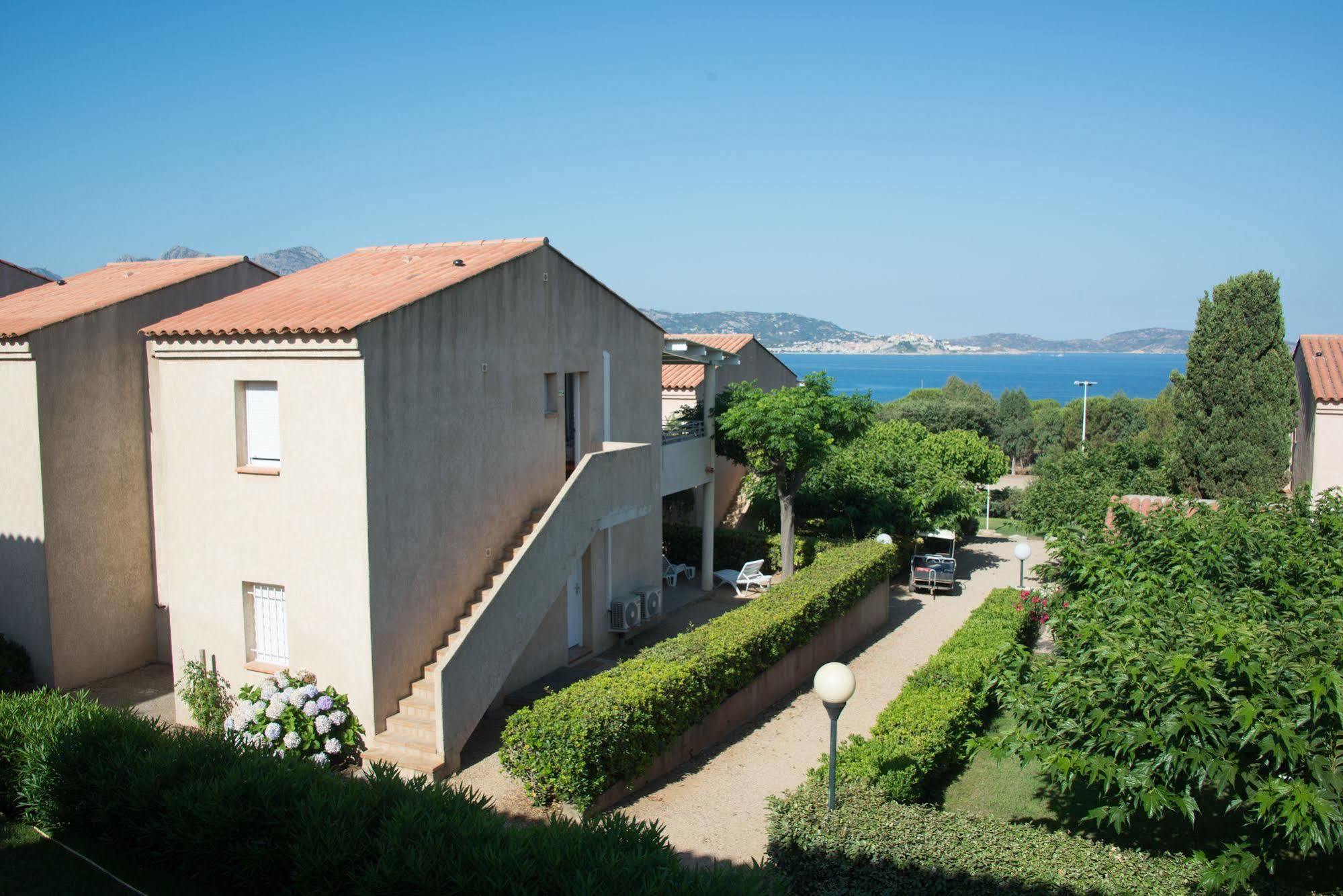 Residence Arinella Lumio  Buitenkant foto